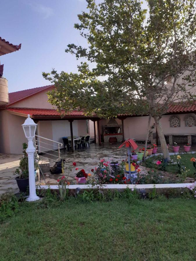 Christen House Perigialion Ngoại thất bức ảnh